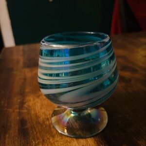 GlobeIn Handblown Artistic Blue and White Swirl Glass Goblet